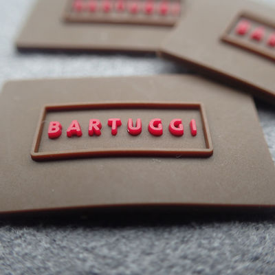 Washable 3D logo Custom Rubber Tags For Garment