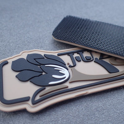 High Strength Ultrasonic Cut OEM Rubber Logo Patches