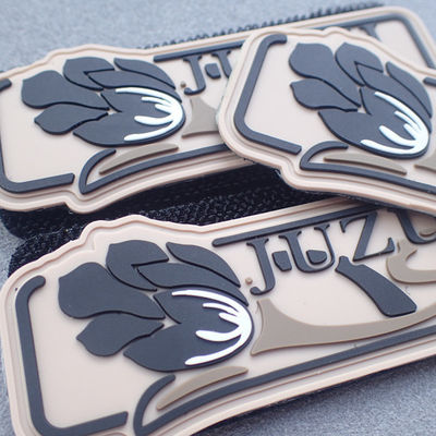 High Strength Ultrasonic Cut OEM Rubber Logo Patches