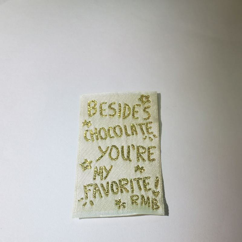 Fashion Damask Garment Woven Labels Embroidered Washable For Clothing