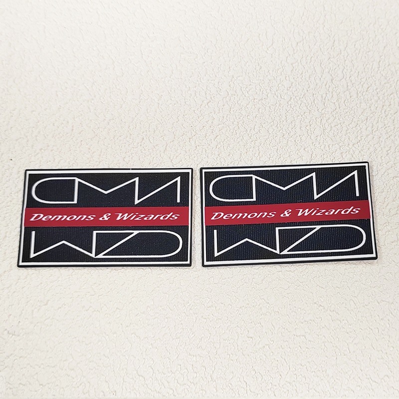 Durable Silicone Screen Printing Clothing Labels Vibrant Ink Screen Printing Clothing Labels