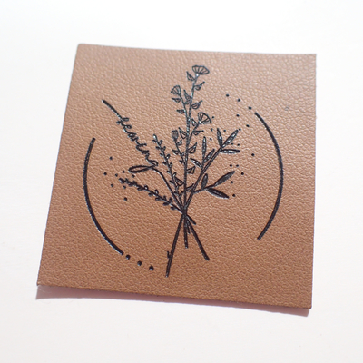 Etichetta impressa di Brown Jean Leather Patch Black Logo per i vestiti