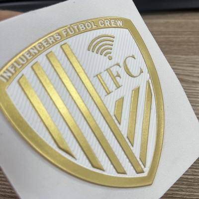 Toppe termoadesive personalizzate in TPU con logo 3D in rilievo per abbigliamento