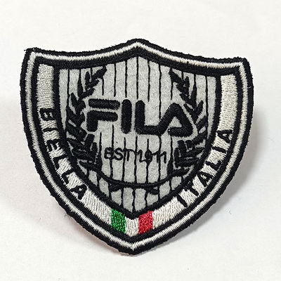 Custom Heat Press 3D Puff LOGO Badge Patch ricamato Cosatura su ferro su abbigliamento Patch Patch ricamo personalizzato