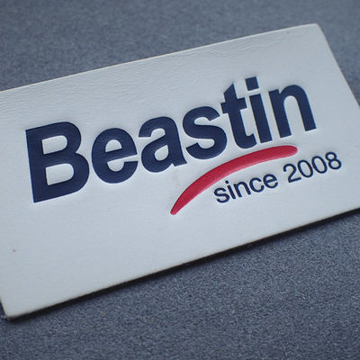 Logo Sew On Embossed Leather personale rattoppa per le borse